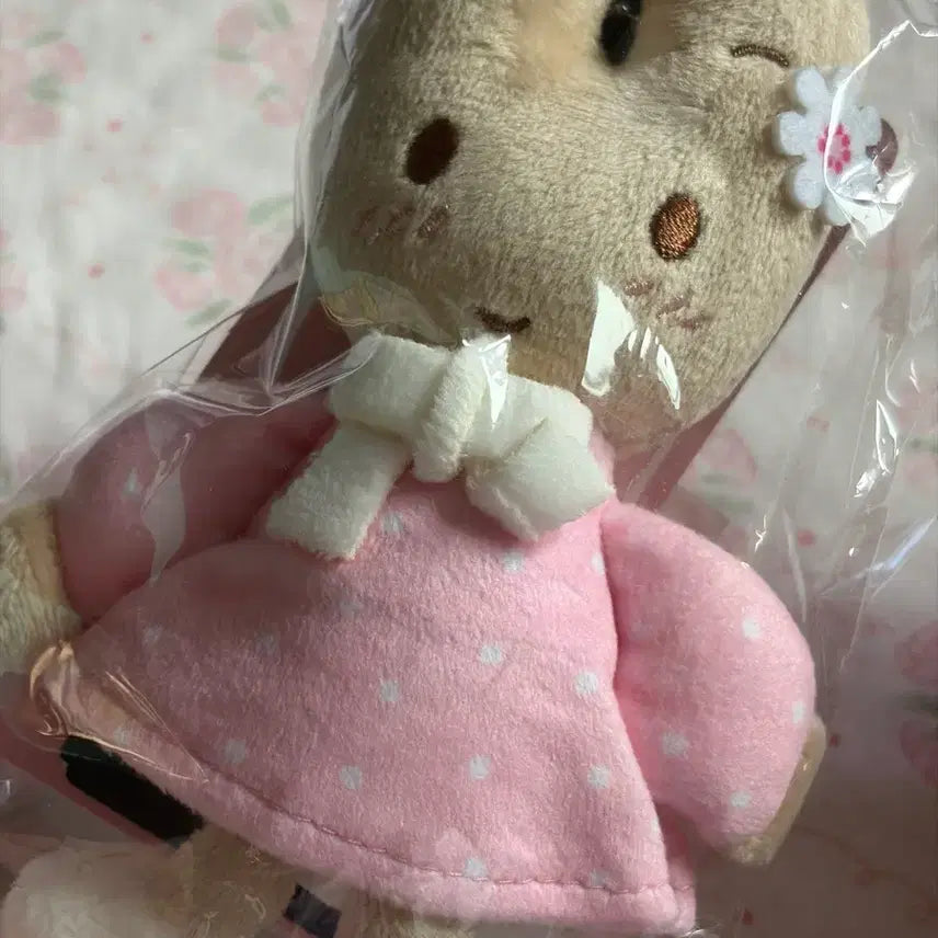 [BUNJANG] Sanrio Marron Cream Doll Keychain Pink / 산리오 마론크림 인형키링 핑크