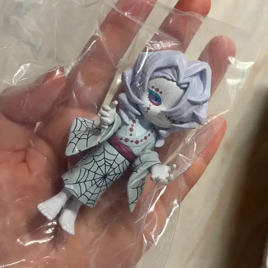 [BUNJANG] Demon Slayer Rui Figure (Unsealed) / 귀멸의칼날 루이 피규오 팔버스 미개봉 새상품