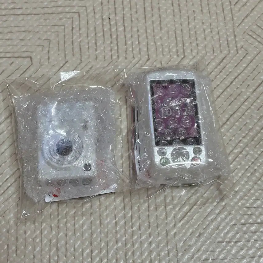 [BUNJANG] Toy Spirit Feature Phone Slide Phone Recorder Gacha + Camera Gacha Bundle Set / 토이스피릿 피처폰 슬라이드폰 녹음 가챠 + 카메라 가챠 일괄