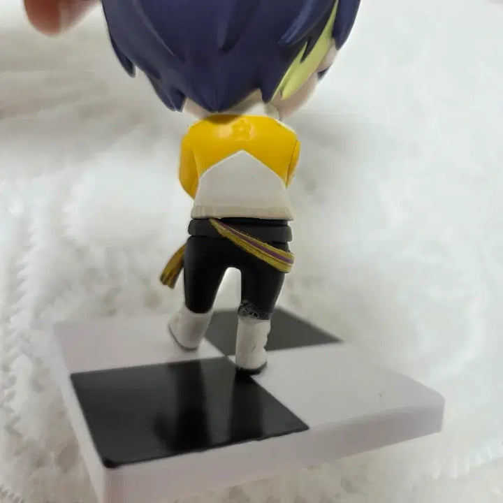 [BUNJANG] Ensemble Stars Shinobu Deforme Figure / 앙스타 시노부 데포르메 피규어
