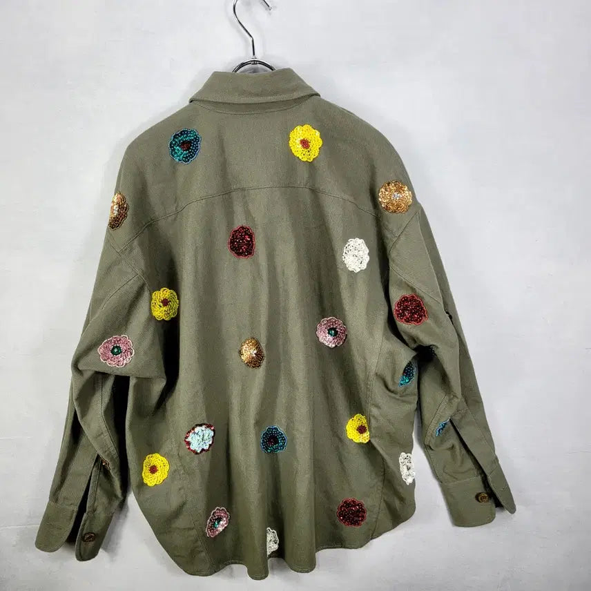 [BUNJANG] Essentiel Antwerp Khaki Flower Embroidery Shirt / 에센셜 앤트워프 카키 플라워 자수 셔츠