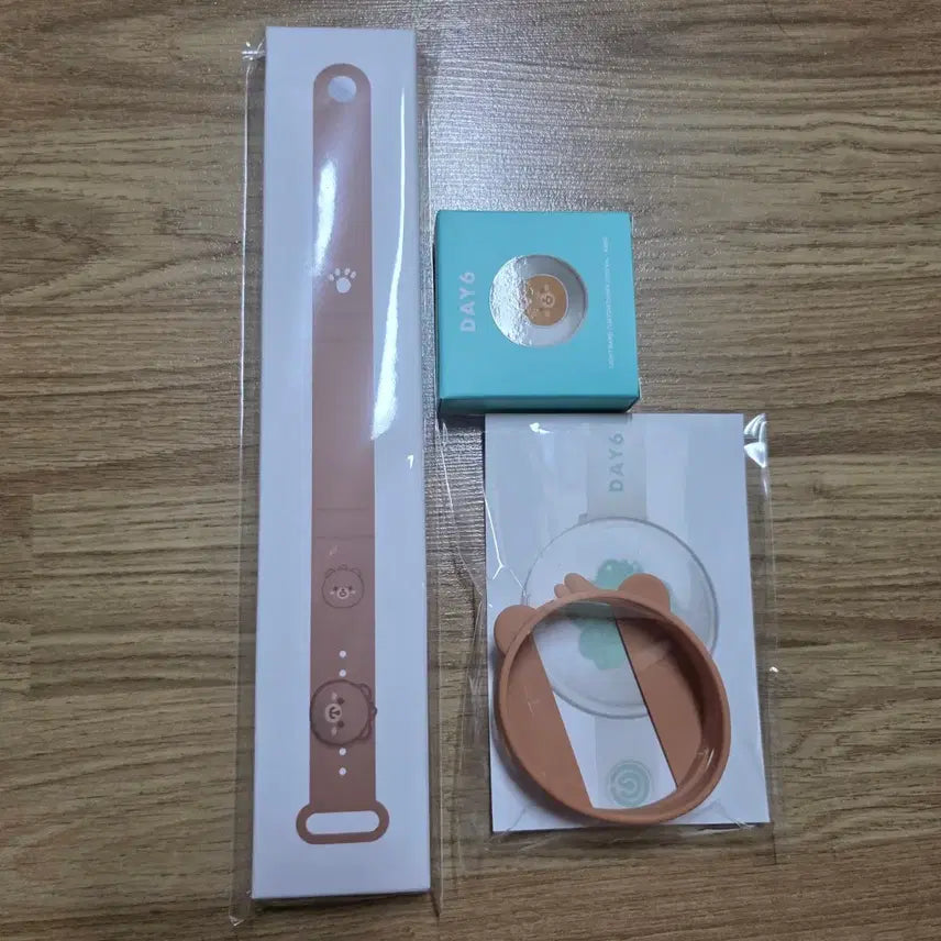 [SOLD OUT] 데이식스 마데워치 쁘띠멀즈 커스텀 스트랩 링커버 세트