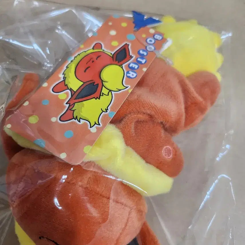 [BUNJANG] Pokemon Center Gutari Series Booster Relaxing Doll / 레어)포켓몬스터 부스터 쿳타리 인형 릴렉싱 포켓몬센터 팝업 이브이 굿타리