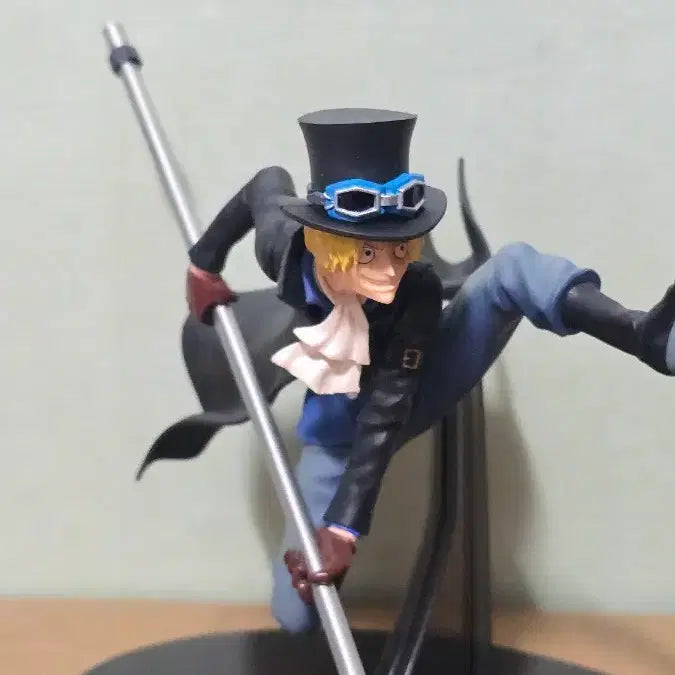 [BUNJANG] One Piece Sabo BWFC Figure / 하자x박스o) 원피스 사보 BWFC 피규어