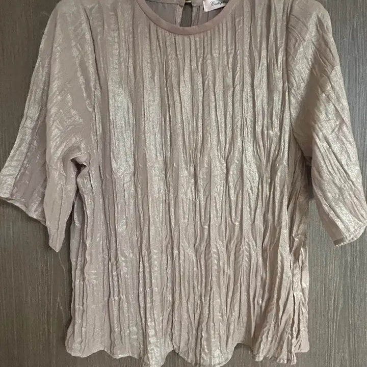 [BUNJANG] Okan Pleated Pearl Blouse - Pink Gold Beige / 오칸 플리츠 펄 핑크골드베이지 블라우스
