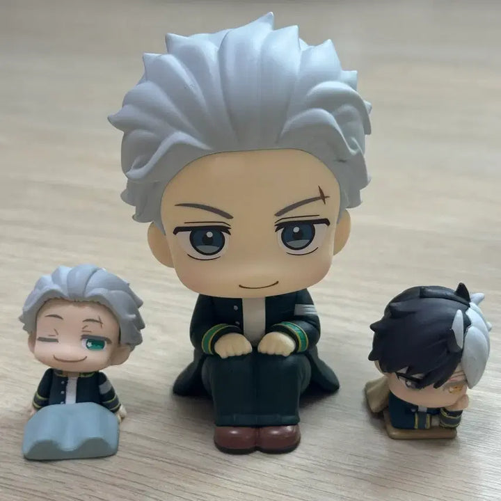 [BUNJANG] Wind Breaker UMEMIYA &amp; SAKURA Sleep Ball Set with Gacha Capsule / 윈드브레이커 룩업(특전있음)+가챠(캡슐있음) 일괄 윈브레
