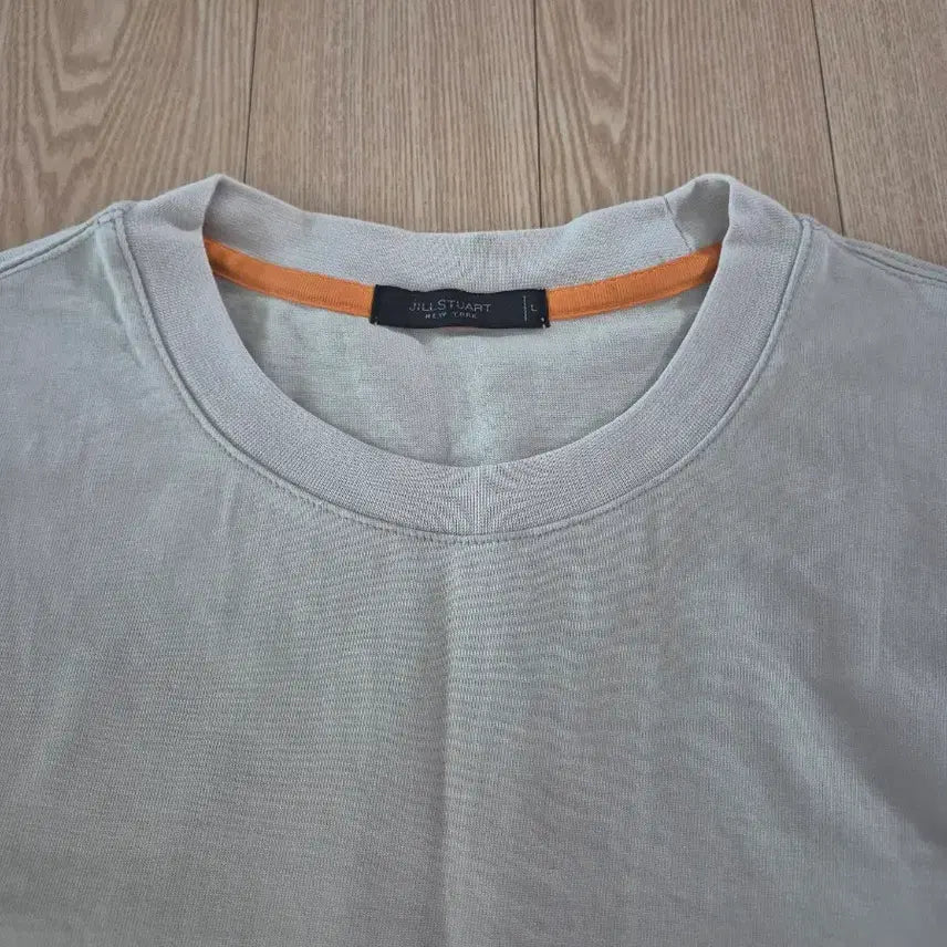 [BUNJANG] JILLSTUART NEW YORK Light Grey T-Shirt / 질스튜어트 뉴욕 라이트그레이 티셔츠