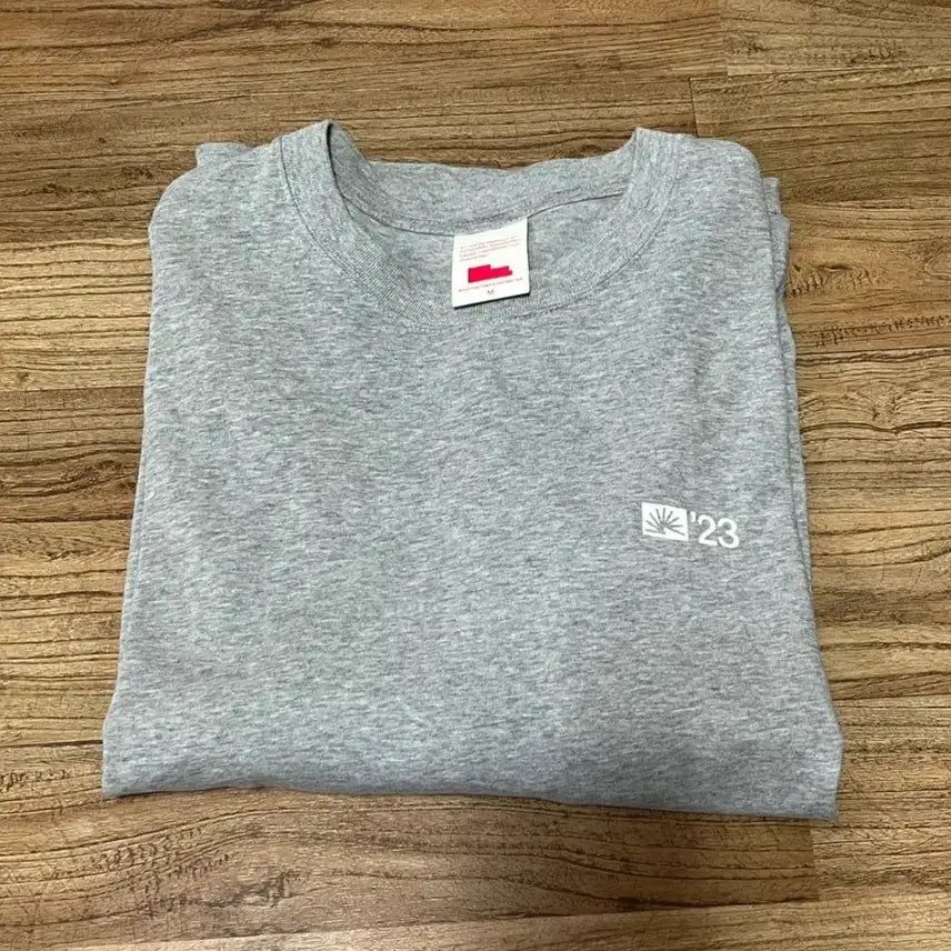 [BUNJANG] Berlin Photobook Distribution Long Sleeve T-Shirt / 베를린포토북디스트리뷰 롱슬리브 M
