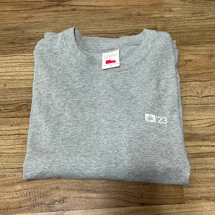 [BUNJANG] Berlin Photobook Distribution Long Sleeve T-Shirt / 베를린포토북디스트리뷰 롱슬리브 M