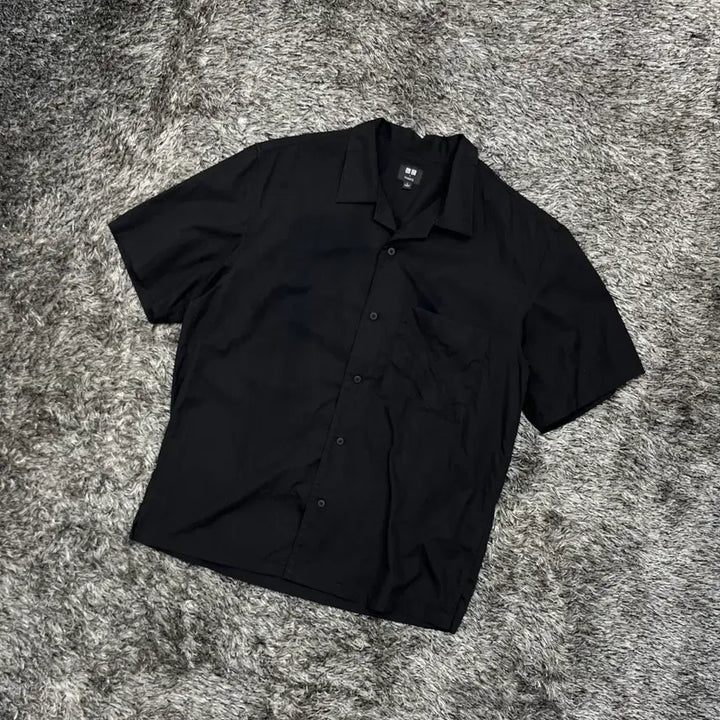 [SOLD OUT] 유니클로 x 띠어리 반팔 셔츠 (L)