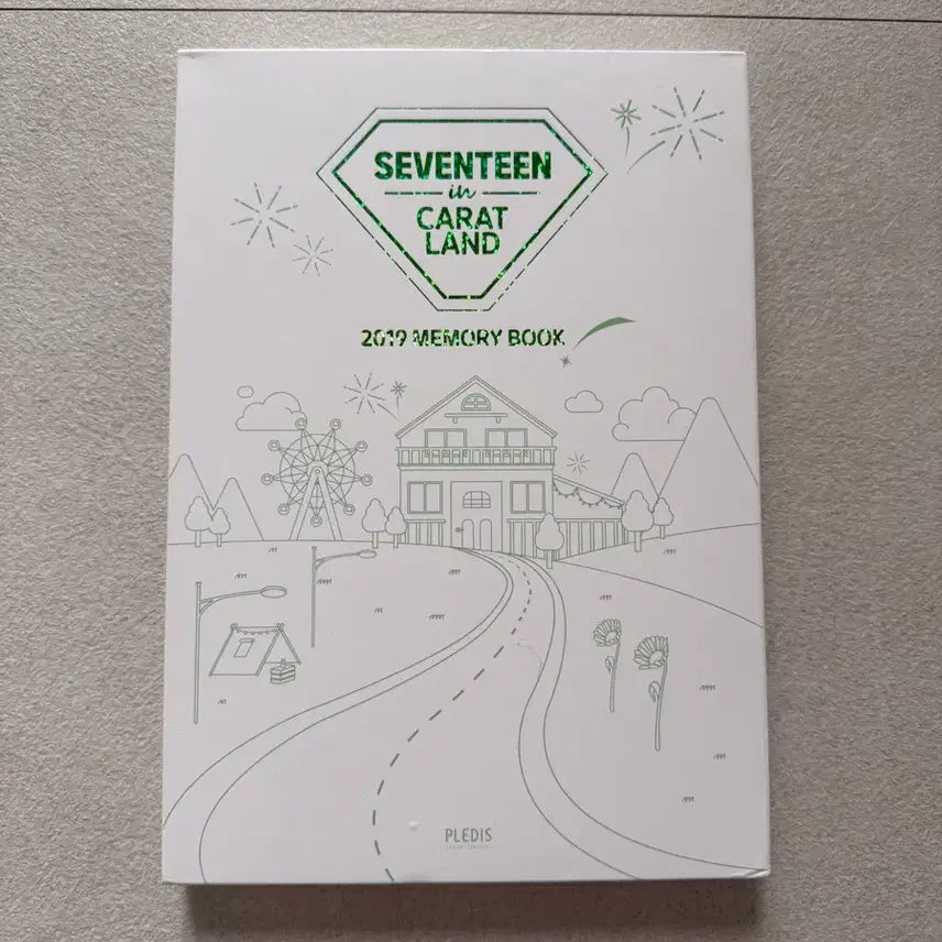 [BUNJANG] SEVENTEEN 2019 CARAT LAND Memory Book / 세븐틴 2019 캐럿랜드 메모리북