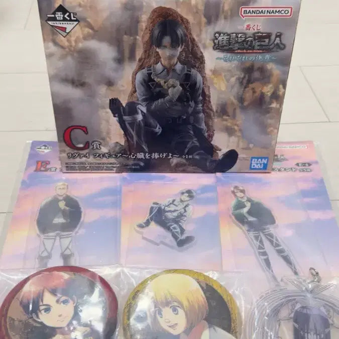 [BUNJANG] Attack on Titan C Prize Levi Sealed New / (미개봉) 새제품 진격의거인 C상 리바이+하위상