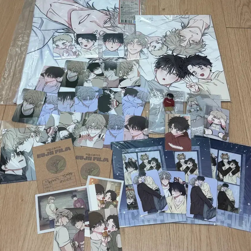 [BUNJANG] Mulgaeui Bam (Mulbam) Pop-up Store Merchandise Bundle Set / 물가의 밤 물밤 봄툰 굿즈 팝업