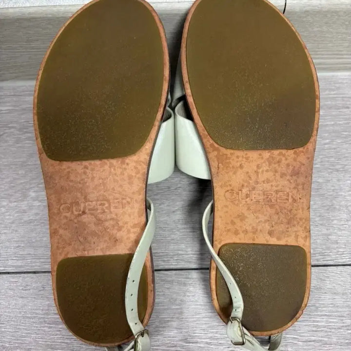 [BUNJANG] Qurenn Venice 02 Sandals White / [230] 쿠에른 베니스 02 샌들 화이트