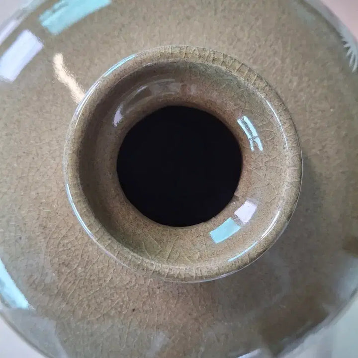 [BUNJANG] Celadon Crane Motif Vase / 청자 운학문 매병
