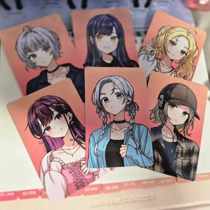 [BUNJANG] Isegye Idol Jururu Lilpa Set (Photocard, Calendar, Keyring) / 이세돌 두찜 포카 달력 릴파 주르르 키링 세트 급전