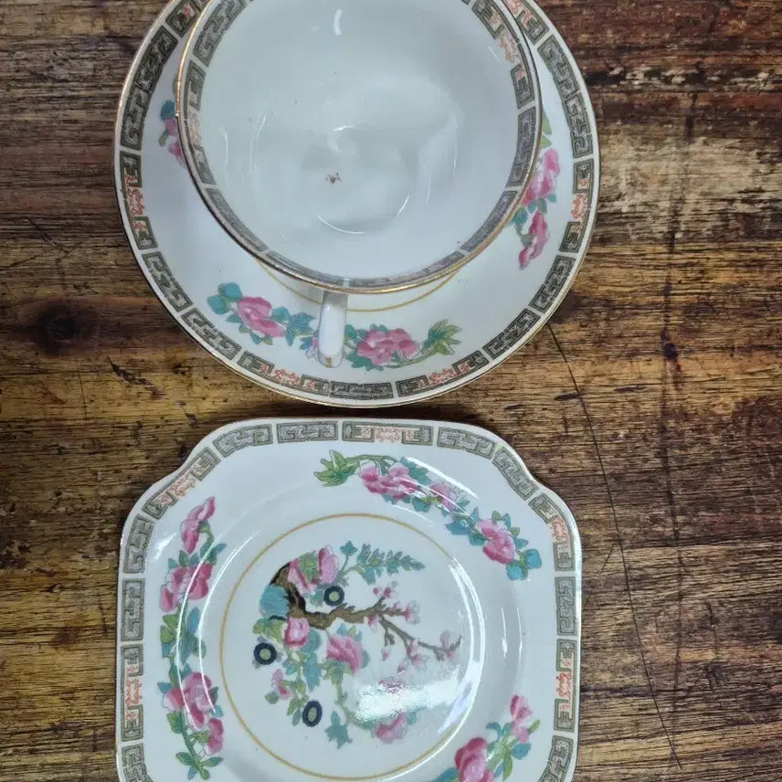 [BUNJANG] Vintage British Coffee Cup and Cake Plate Set / 영국제 커피잔과 케익접시