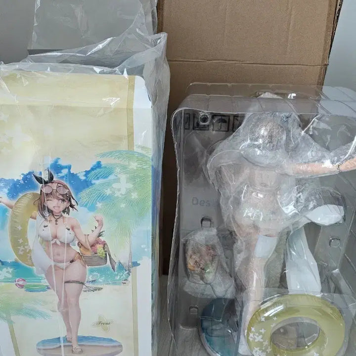 [BUNJANG] Design Coco Liza Figure / 디자인코코 라이자 피규어