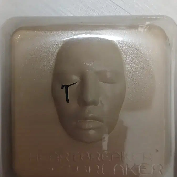 [BUNJANG] G-Dragon Heartbreaker Album / 지드래곤 하트브레이커 앨범