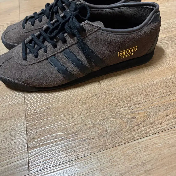 [BUNJANG] Adidas Italia Dark Brown Sneakers Size 280 / 아디다스 이탈리아 다크브라운 280