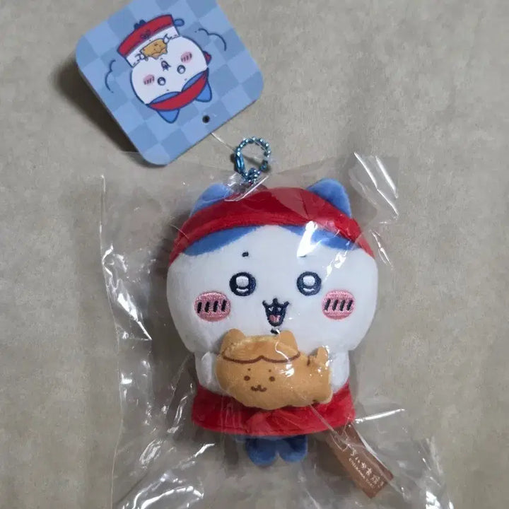 [BUNJANG] Chiikawa Yakki Hachiware Clerk Mascot / 치이카와야끼 하치와레 점원 마스코트