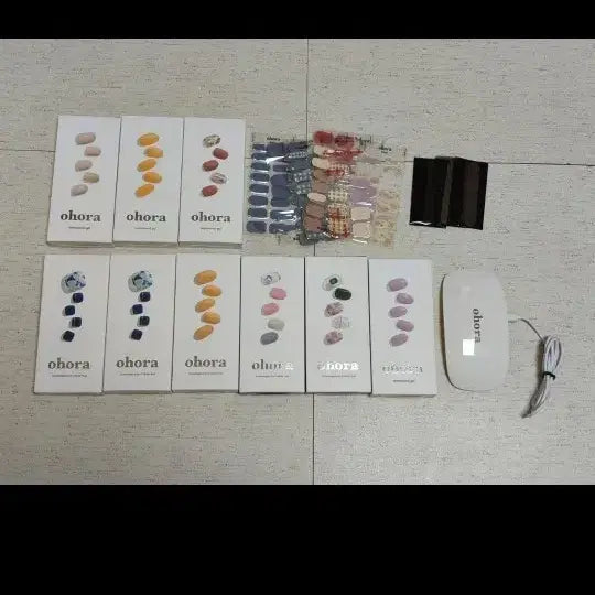 [BUNJANG] Ohora Gel Nail &amp; Pedicure Kit with Lamp / 오호라 젤네일, 패디, 램프 포함 일괄판매