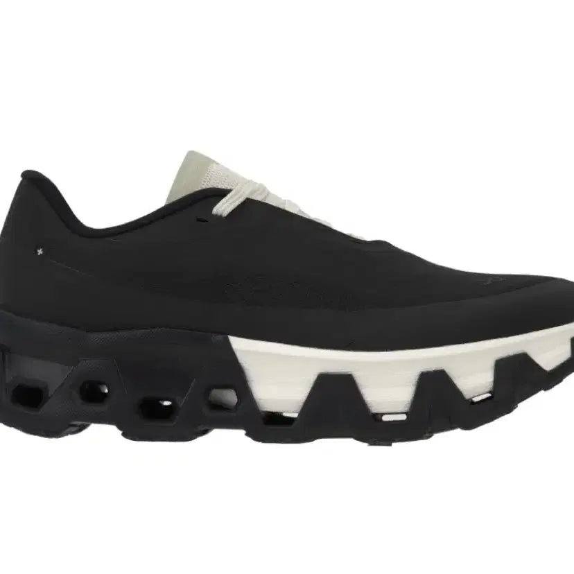 [BUNJANG] On Running x PAF Cloudmonster Hyper Black / [280] 온 러닝 x PAF 클라우드 몬스터 하이퍼 블랙
