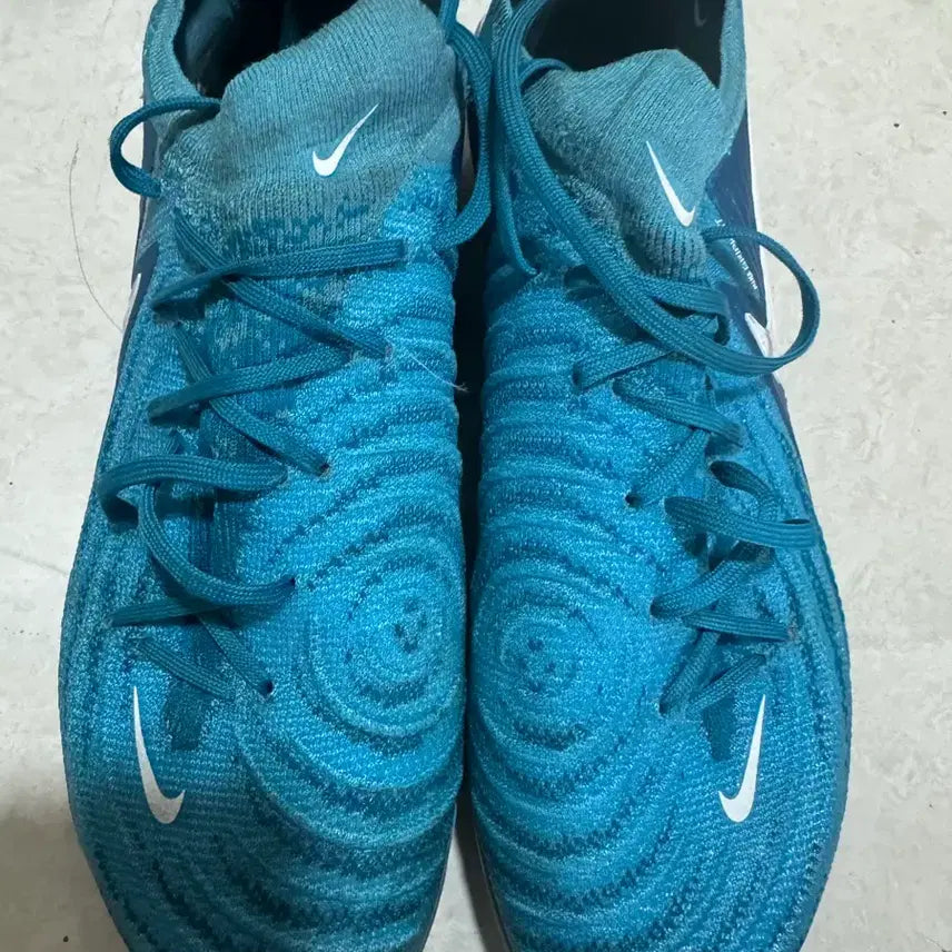 [BUNJANG] Nike Phantom GX 2 Elite AG-PRO Soccer Cleats 270mm / 나이키 축구화 팬텀 GX 2 엘리트 AG-PRO 270mm