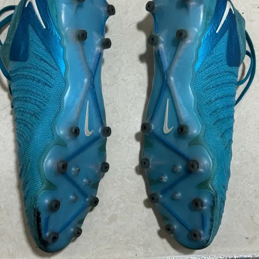[BUNJANG] Nike Phantom GX 2 Elite AG-PRO Soccer Cleats 270mm / 나이키 축구화 팬텀 GX 2 엘리트 AG-PRO 270mm
