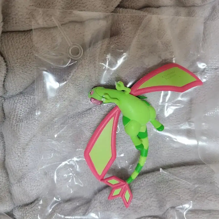 [BUNJANG] Pokemon Re-Ment Swing Vignette Flygon Figure Diorama / 포켓몬 리멘트 스윙비네트 플라이곤 피규어 디오라마 포켓몬스터 굿즈