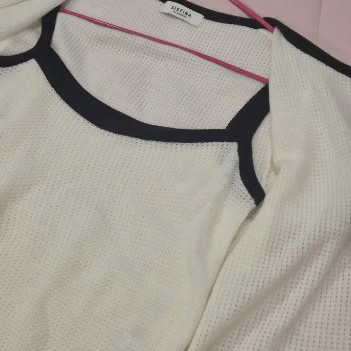 [SOLD OUT] 시스티나 라인 슬리브리스 반팔 가디건 셋업
