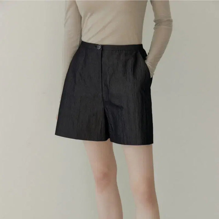 [BUNJANG] Venuette Ribe Shorts Black M / 택포) 베뉴엣 리베 쇼츠 블랙 Ribe Shorts_Black 새상품