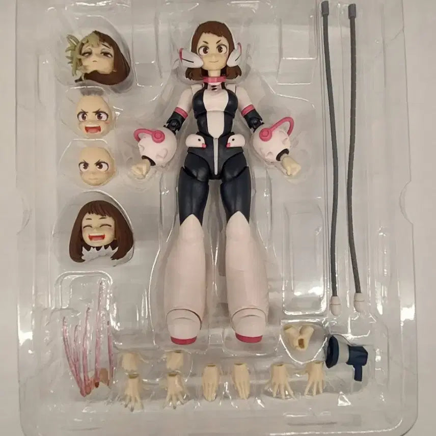 [SOLD OUT] SHF 나히아 우라라카 오챠코 (나의 히어로 아카데미아)