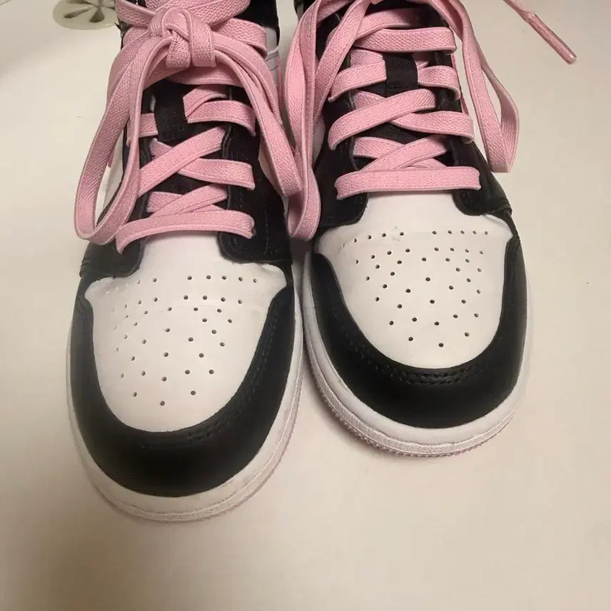 [BUNJANG] Nike Jordan 1 Mid Light Arctic Pink (235mm) / 나이키 조던 1미드 라이트 아크틱 핑크 235