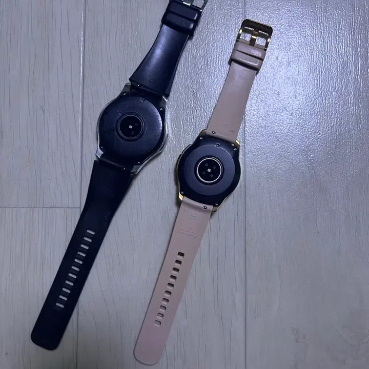 [BUNJANG] Samsung Galaxy Watch Rosemary Black (Set of 2) / 삼성 갤럭시 워치 로즈마리 블랙 2개