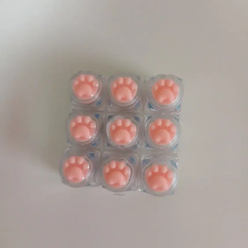 [BUNJANG] Cat Paw Keycap Keychain with LED / 키캡 키링 LED 9구 냥발 고양이 발바닥 키링