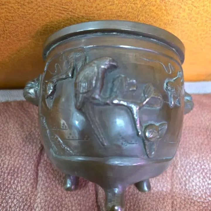 [BUNJANG] Miniature Celadon Brazier with Embossed Patterns / 미니  안방차 화로.양각문양