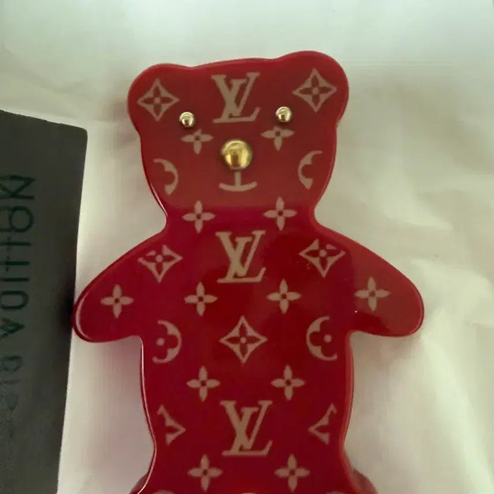 [BUNJANG] Louis Vuitton Teddy Bear Brooch Red / 루이비통 테디베어 브로치 레드