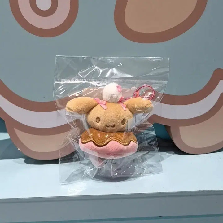 [SOLD OUT] 산리오 시나모롤 스위트카페 모카 도넛 인형 키링 도너츠