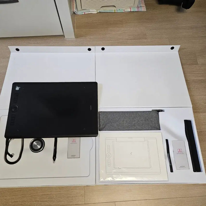 [BUNJANG] Wacom Intuos Pro Paper Edition PTH-860 Pen Tablet / 와콤 인튜어스 프로 PTH-860+페이퍼 에디션