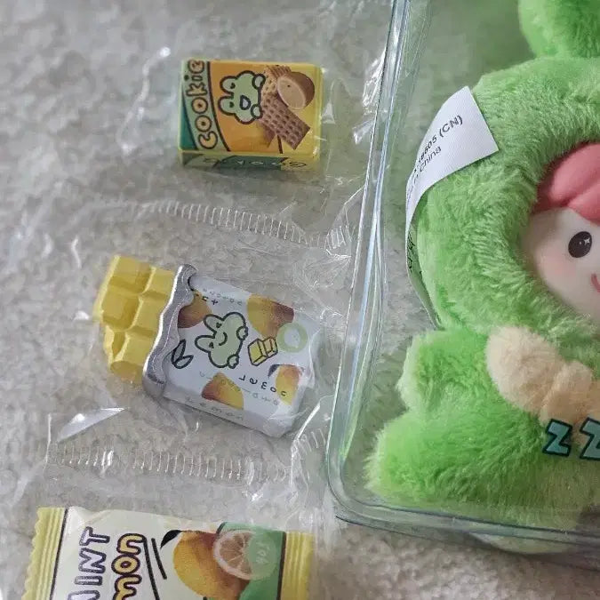 [BUNJANG] Zzoton Frog Plush Pouch Keychain / zzoton인형 파우치 키링 개구리