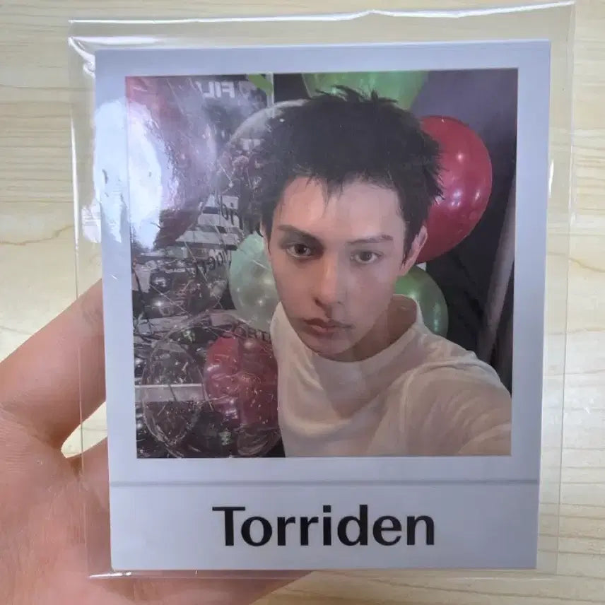 [BUNJANG] James T. Torden Photocard Polaroid / 제임스 토리든 포카 폴라로이드