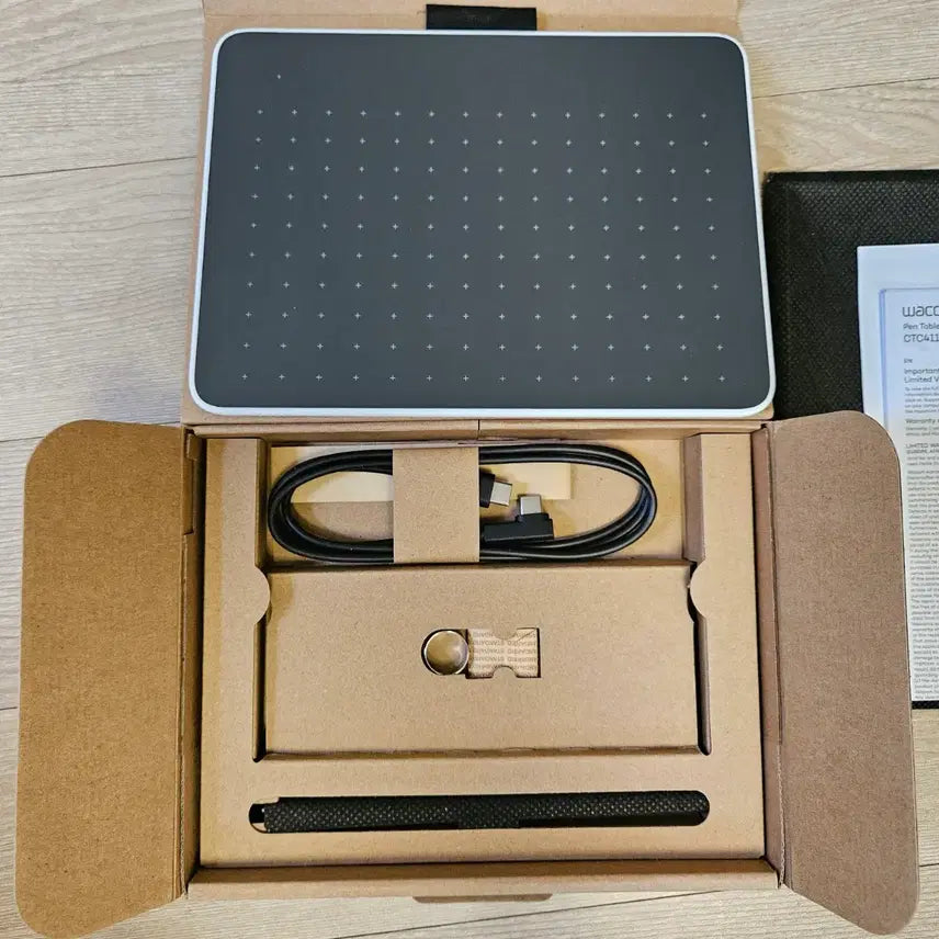 [BUNJANG] Wacom One Pen Tablet CTC-4110WL Wireless Bluetooth / 와콤 원 CTC-4110WL