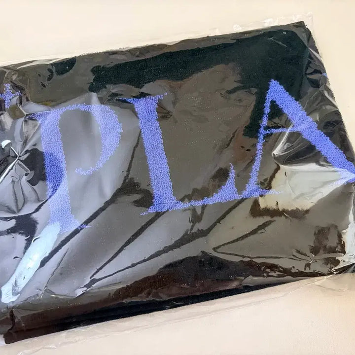 [BUNJANG] PLAVE Japan MD Towel (Sealed) / 플레이브 일본 MD 타올(미개봉)