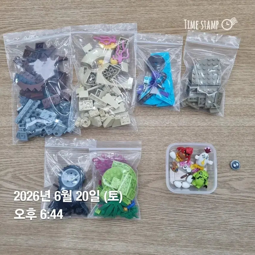 [BUNJANG] LEGO Angry Birds Movie 75823 Bird Island Egg Heist / 레고 앵그리버드 무비 75823