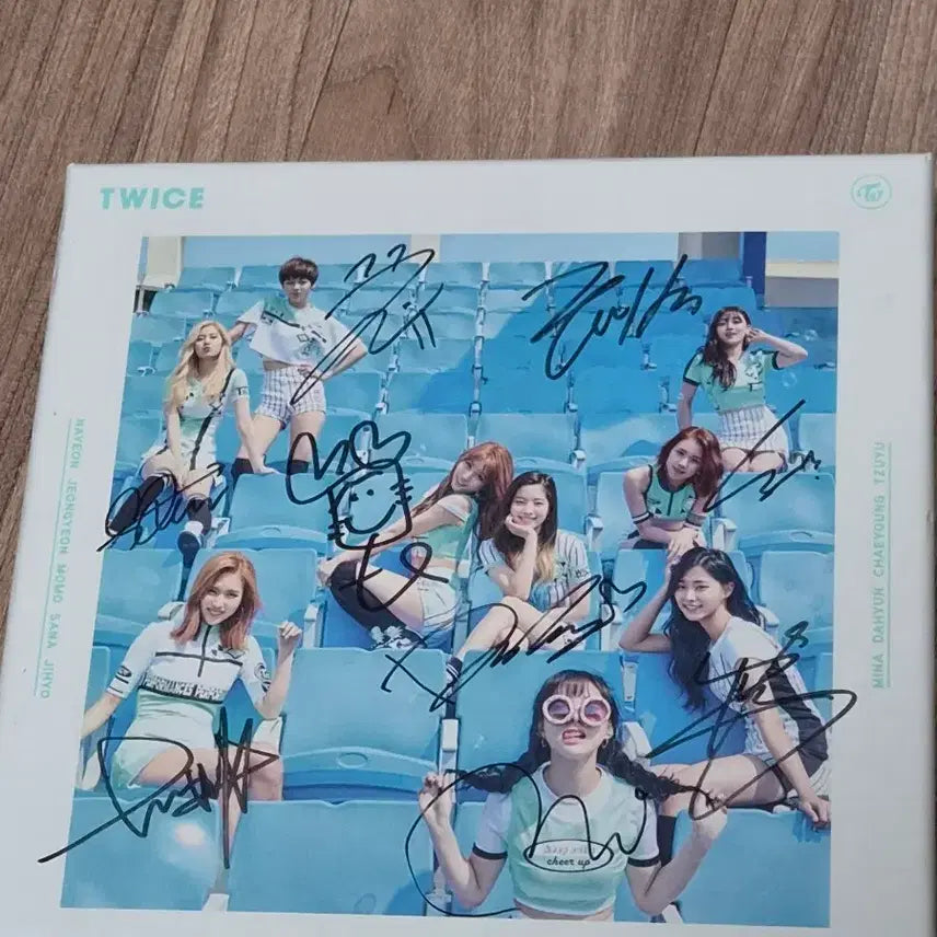 [BUNJANG] Twice Cheer Up Signed Album / 트와이스 Cheerup 치얼업 싸인앨범