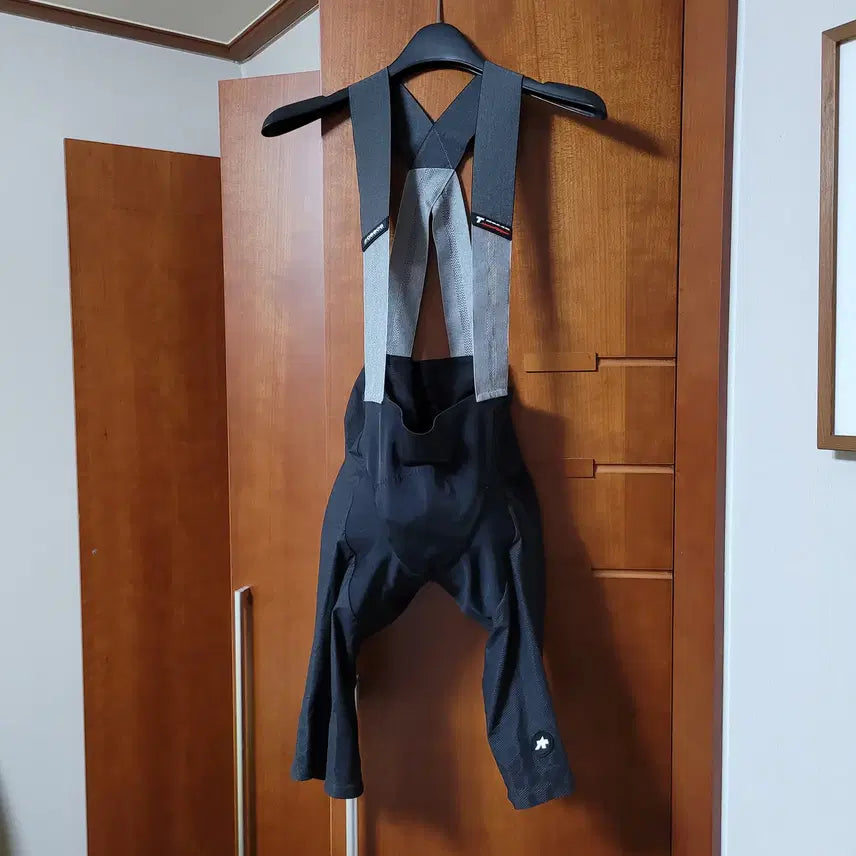 [BUNJANG] Assos EQUIP RSR Superleggera Bib Shorts Size S9 / 아소스 이큅 RSR 슈퍼레제라 빕숏 S9