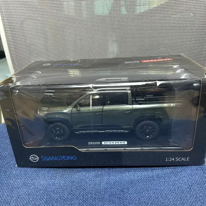 [BUNJANG] Ssangyong Rexton Sports Kahn Miniature Car / 쌍용 랙스턴 스포츠칸 미니카/미니어처