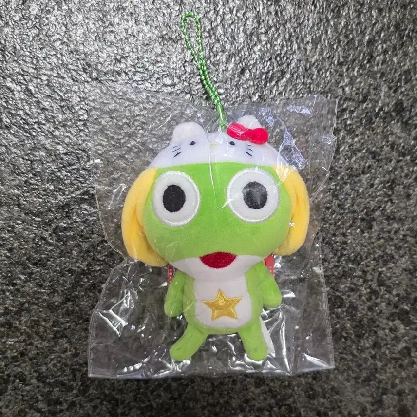 [BUNJANG] Keroro x Hello Kitty Sanrio Collaboration Plush Keychain Mascot / 케로로 헬로키티 산리오 콜라보 인형 키링 마스코트 누이