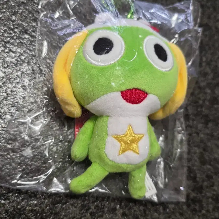 [BUNJANG] Keroro x Hello Kitty Sanrio Collaboration Plush Keychain Mascot / 케로로 헬로키티 산리오 콜라보 인형 키링 마스코트 누이